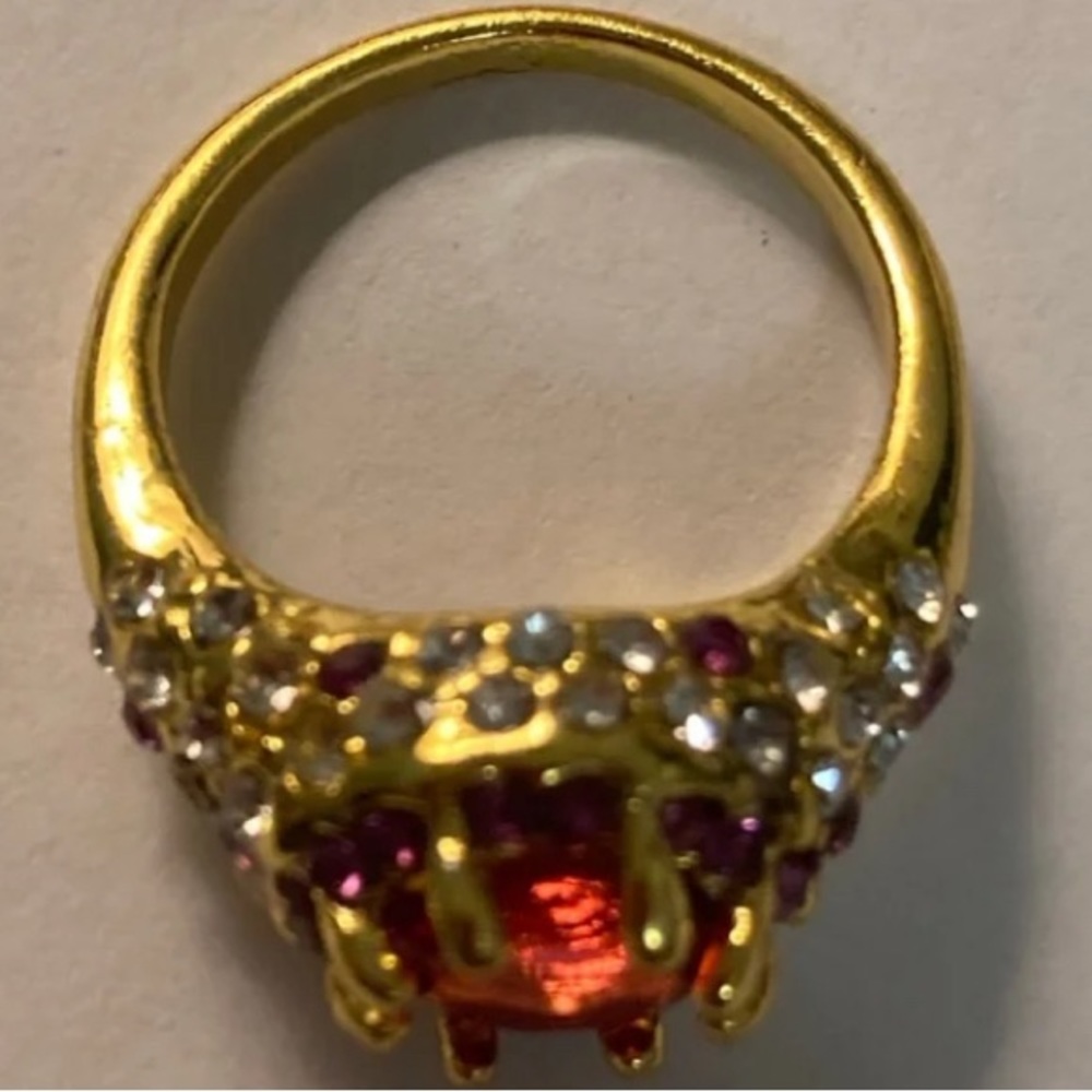 Ruby Colored Ring With Rhinestones - Gold Tone - image 5
